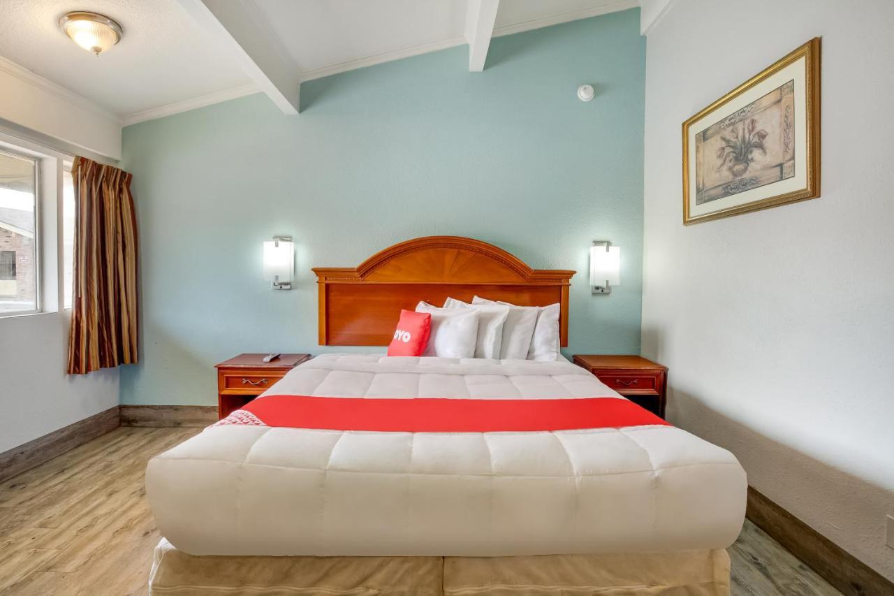 Oyo Hotel Lake Charles La I-10 외부 사진