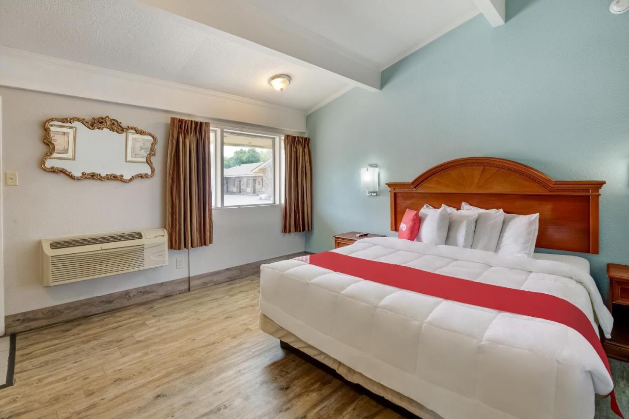Oyo Hotel Lake Charles La I-10 외부 사진