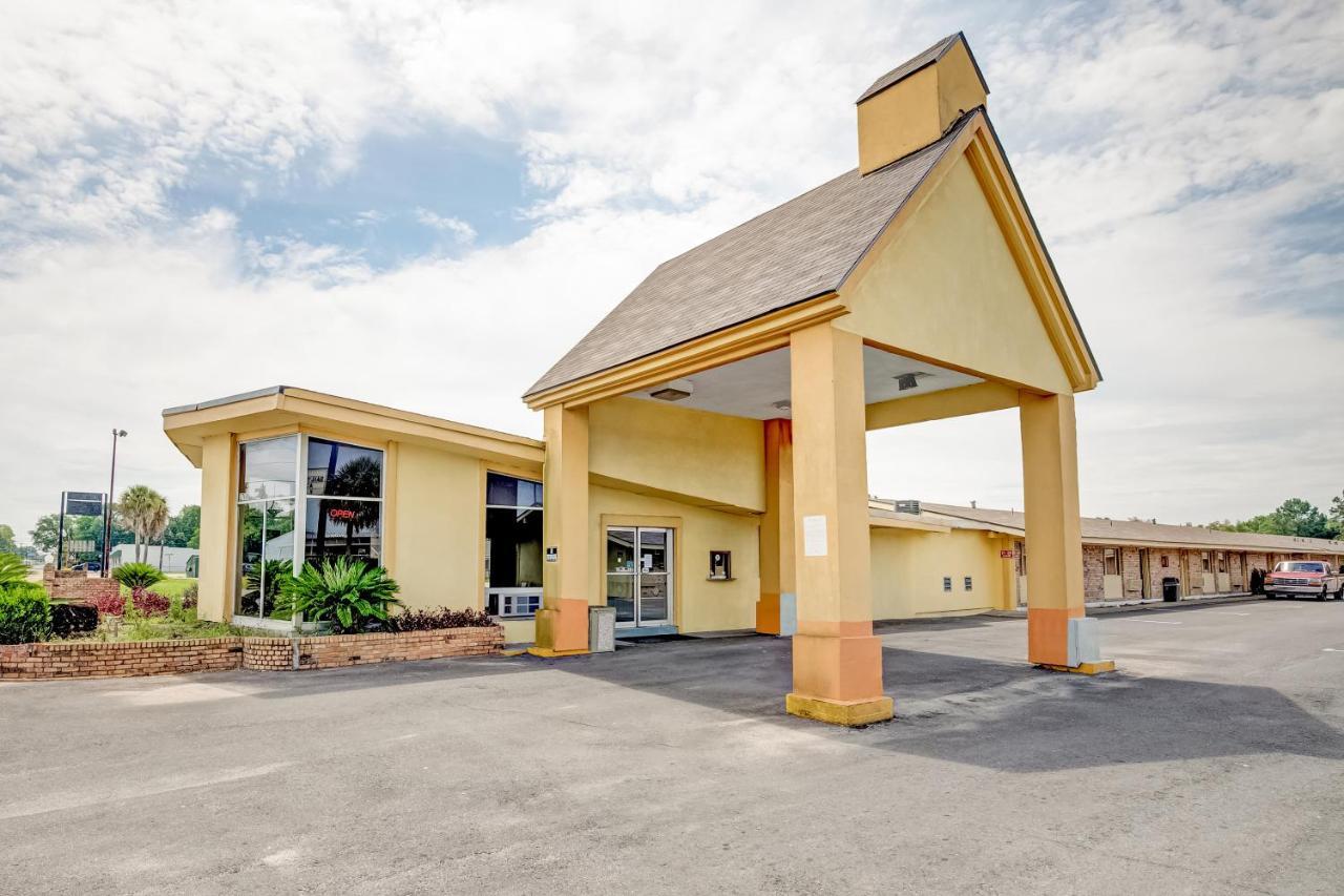 Oyo Hotel Lake Charles La I-10 외부 사진